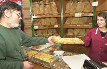 Ανατιμήσεις έως 27% στα σαρακοστιανά είδη