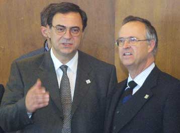 Ελλείμματα στον ελληνικό προϋπολογισμό μέχρι το 2006 προβλέπει η ΕΕ