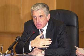 Τις αμυντικές προτεραιότητες της περιόδου 2004-2008 ανέπτυξε ο Γιάννος Παπαντωνίου