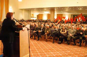 Νέα επίθεση κατά του δικομματισμού εξαπέλυσε η Αλέκα Παπαρήγα από τα Ιωάννινα