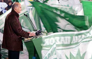 «Σχέδιο ανατροπής» με στόχο τη νίκη στις εκλογές βάζει σε εφαρμογή το ΠΑΣΟΚ