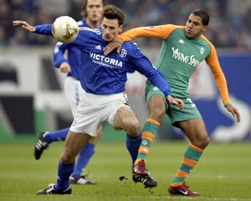 Αφησε βαθμούς στο «ΑουφΣάλκε Aρίνα» η Βέρντερ, η Μπάγερν 1-0 το Αμβούργο