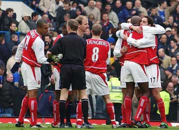 «Μύρισε» πρωτάθλημα για την Αρσεναλ, 2-1 την Τσέλσι-Έχασε βαθμούς η Μάντσεστερ