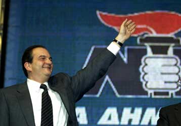 Τέλος στην «πολιτική της άγονης γραμμής» υποσχέθηκε ο Κ.Καραμανλής από τη Ρόδο