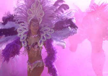 Εκδηλώσεις σε όλη τη χώρα για την Αποκριά και την Καθαρά Δευτέρα