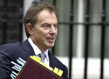 Την «έξοδο» δείχνει στον Τόνι Μπλερ το 39% των μελών του Εργατικού Κόμματος