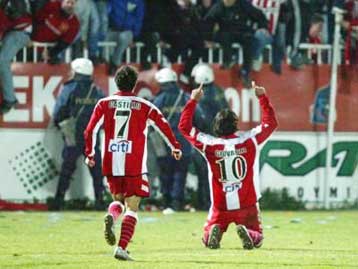 Ηγέτης του Ολυμπιακού ο Ζιοβάνι, έχει σκοράρει σε πέντε συνεχή ματς