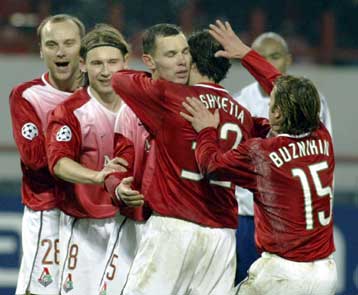 Ανοιχτούς λογαριασμούς άφησαν Λοκομοτίβ και Μονακό