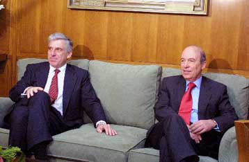 Ο ρόλος των ΕΔ στην ασφάλεια των Ολυμπιακών απασχόλησε τους Σημίτη – Παπαντωνίου