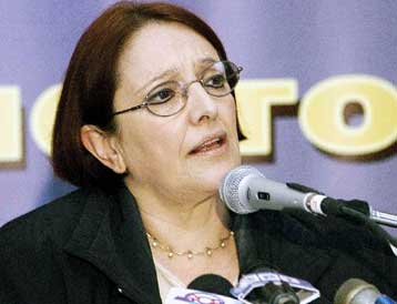 Να οριστεί άμεσα η ημέρα διεξαγωγής του ντιμπέιτ ζητεί η Αλέκα Παπαρήγα