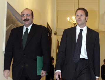 Το βράδυ της Πέμπτης το ντιμπέιτ μεταξύ των πέντε πολιτικών αρχηγών