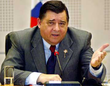 Η Κύπρος δεν έχει να κερδίσει τίποτα από το σχέδιο Ανάν, εκτιμά ο Γ.Καρατζαφέρης