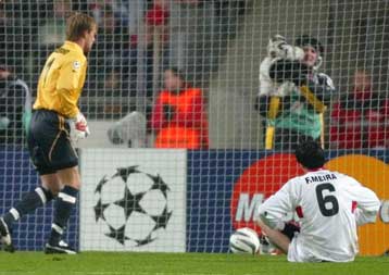 Με Μακάρθι η Πόρτο 2-1 την Μάντσεστερ, 1-0 για Λα Κορούνια, Τσέλσι, Λιόν