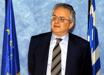 Ο ραδιοτηλεοπτικός χρόνος των εκτός Βουλής κομμάτων στο επίκεντρο της Διακομματικής