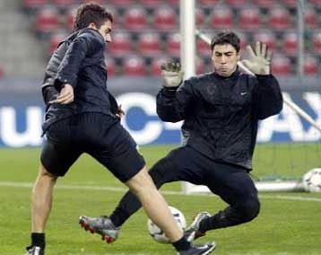 Στο… ψυγείο ο Χιώτης, στη θέση του ο Σ. Λυμπερόπουλος-Επιστρέφει ο Ίβιτς