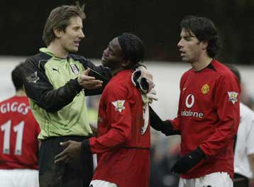 Διαφορά ασφαλείας για την Αρσεναλ, η Τσέλσι «έπιασε» την Μάντσεστερ