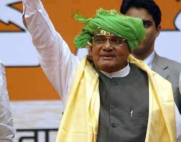 Στις 20 Απριλίου και σε τέσσερα στάδια θα διεξαχθούν οι πρόωρες εκλογές στην Ινδία