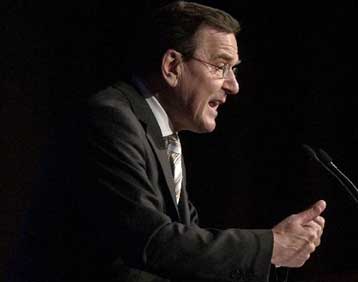 Συντριπτική ήττα για τους Σοσιαλδημοκράτες του Γκέρχαρντ Σρέντερ στο Αμβούργο