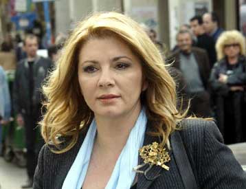 Να ξεκαθαρίσει τη στάση της για το ΑΣΕΠ ζητά από τη ΝΔ η Αννα Διαμαντοπούλου