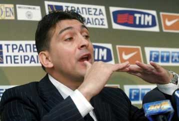 Για τεμπελιά κατηγόρησε τους Έλληνες παίκτες ο Ντουμιτρέσκου