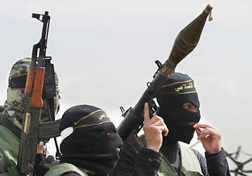 Τρεις Παλαιστίνιοι εξτρεμιστές νεκροί από ισραηλινή επίθεση με πυραύλους