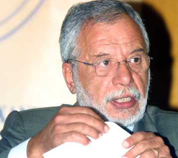 Ευνοϊκότερους όρους για την ανάπτυξη της Βιομηχανίας ζητά ο Δρ.Φουντουκάκος