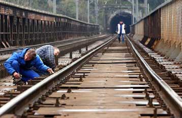 Κανένα ίχνος εκρηκτικών της AZF κατά τις έρευνες στο σιδηροδρομικό δίκτυο της Γαλλίας