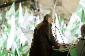 Το απόγευμα της Παρασκευής η κεντρική προεκλογική συγκέντρωση του ΠΑΣΟΚ