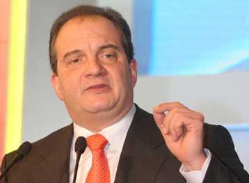 Δεν πρέπει να φοβούνται οι εργαζόμενοι στο Δημόσιο, επισήμανε ο Κ.Καραμανλής