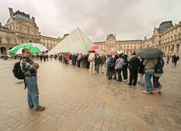 Νέα επέκταση του Μουσείου του Λούβρου για την έκθεση έργων ισλαμικής τέχνης