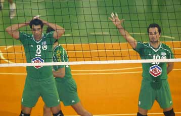 Ο Παναθηναϊκός ηττήθηκε από τη Μόντενα με 3-0 στον ημιτελικό του Κυπέλλου CEV