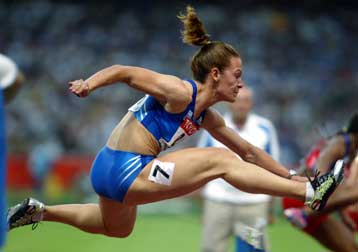 Στα ημιτελικά των 60μ η Ρεντούμη – Στον τελικό 4Χ400 οι γυναίκες με πανελλήνιο ρεκόρ