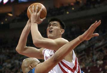 Αναψε η μάχη στη Μίντουεστ – Μετά τη Μινεσότα, οι Ρόκετς «τιμώρησαν» και το Ντάλας