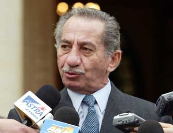 Το ζήτημα των εποίκων και του κατοχικού στρατού στην Κύπρο έθεσε ο Τ.Παπαδόπουλος