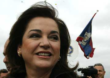 Κάνουμε τα πάντα για την ασφάλεια των Ολυμπιακών Αγώνων, διαβεβαιώνει η Ντ.Μπακογιάννη