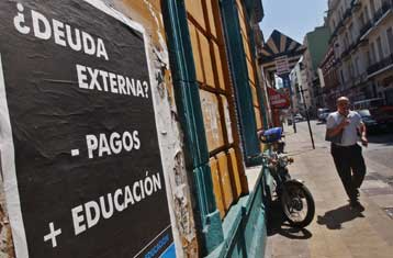 Σε συμφωνία με το ΔΝΤ κατέληξε τελικά η κυβέρνηση της Αργεντινής