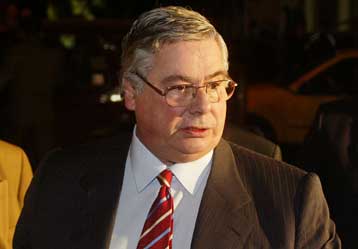 Εγκρίθηκε από το ΣτΕ η απόταξη αστυφύλακα που αρνήθηκε να φυλάξει την οικία Μ.Έβερτ