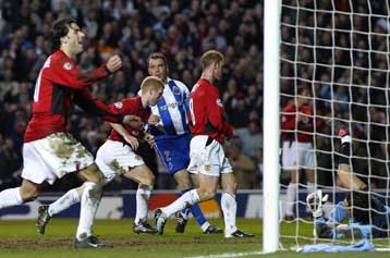 Πόρτο και Λα Κορούνια έβγαλαν… νοκ άουτ Μάντσεστερ και Γιουβέντους