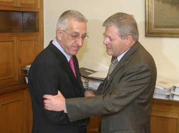 Θετική αποτίμηση του έργου του Κ.Στεφανή στο υπουργείο Υγείας από τον Ν.Κακλαμάνη