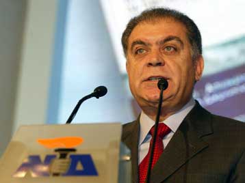 Για αντεργατική πολιτική κατηγορεί τον Γ.Σαλαγκούδη η ΠΑΣΚΕ της ΓΕΝΟΠ-ΔΕΗ