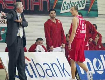 Χωρίς νίκη παραμένει ο Ολυμπιακός, 85-83 από την Ταού στον Κορυδαλλό