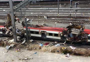 Τουλάχιστον 131 νεκροί από βομβιστικές επιθέσεις σε επιβατικά τρένα στη Μαδρίτη