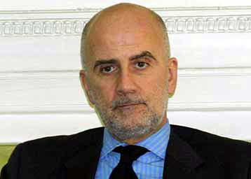 Αναβολή της συνάντησης Παπαδόπουλου – Ντενκτάς λόγω της επίσκεψης Ντε Σότο στην Αθήνα