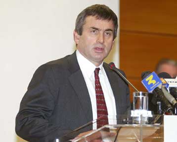 Έκτακτη συνάντηση του Τόμας Μίλερ με την ηγεσία του υπουργείου Δημόσιας Τάξης