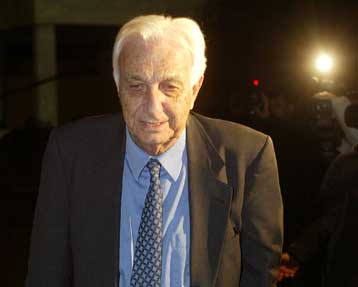 Εκτός προγράμματος επαφές Καραμανλή με Τζαννή Τζαννετάκη και Γιάννη Παλαιοκρασσά