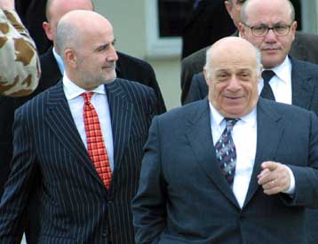 Για αποχώρηση Ντενκτάς από τις συνομιλίες κάνει λόγο η Hurriyet