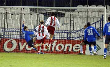 Σε τροχιά UEFA παραμένει το Αιγάλεω, ο ΟΦΗ νίκησε τον Ακράτητο 2-1