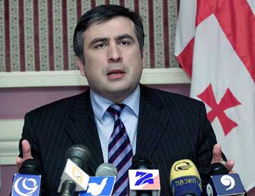 Σε ναυτικό αποκλεισμό της πρωτεύουσας της Ατζαρίας προχωρά η Γεωργία