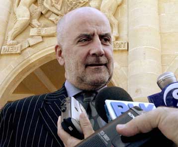 Αναπόφευκτη η πραγματοποίηση της τετραμερούς για το Κυπριακό, λέει ο Αλβαρο ντε Σότο