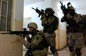 Τέσσερις Ιρακινοί νεκροί – Σε εξέλιξη επιχείρηση αμερικανικών δυνάμεων στη Βαγδάτη